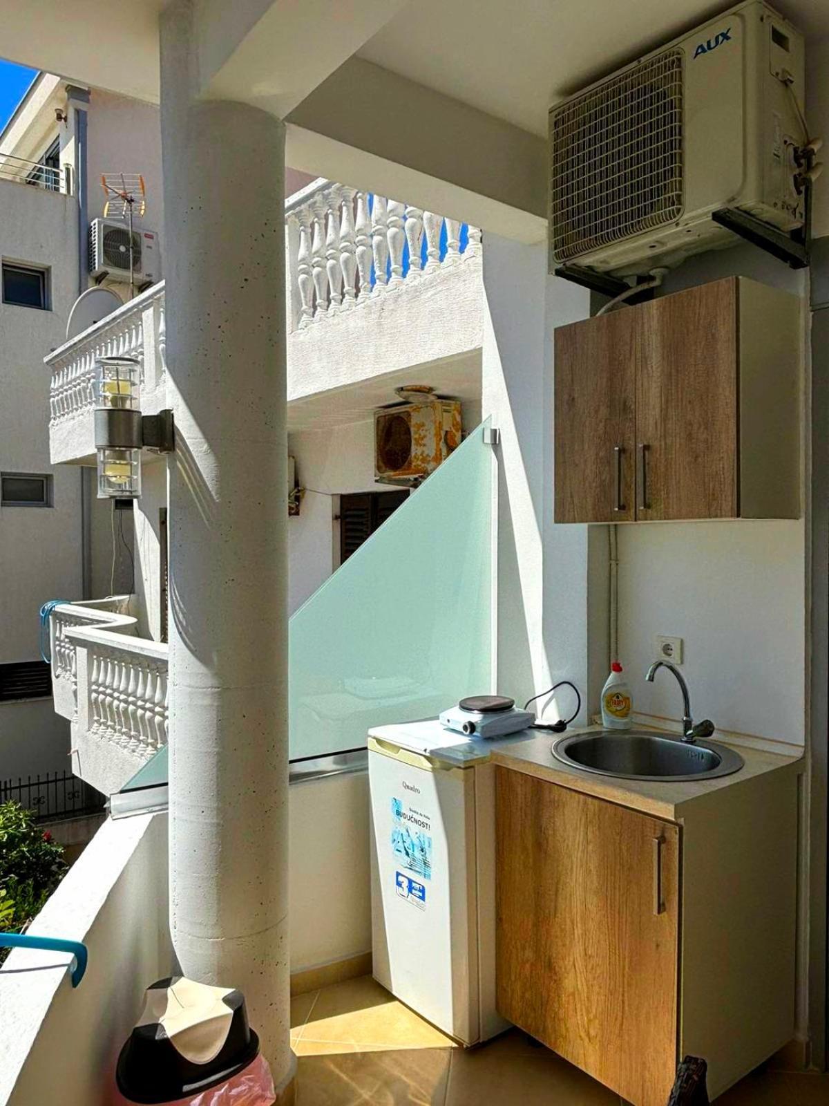 Mala Plaza Apartments Ulcinj Exterior photo